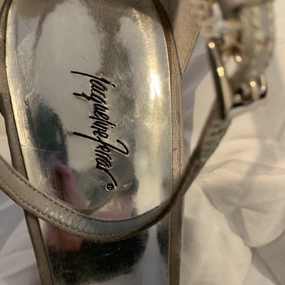 Jacqueline Ferrar Silver Open Toe Ankle Strap Evening Size 9.5 - Picture 2 of 9